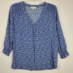 CYNTHIA ROWLEY Top Blouse Size S Blue White Floral Pattern Boho Feminin Country